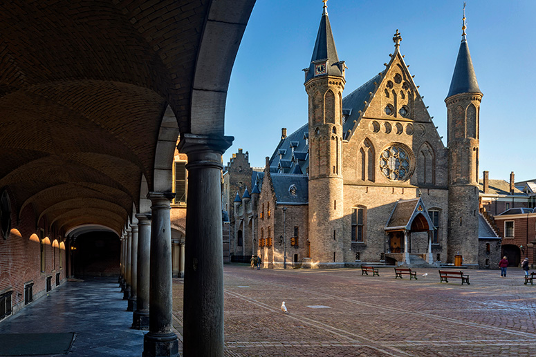 Binnenhof den haag wetsvoorstel Mona Keijzer
